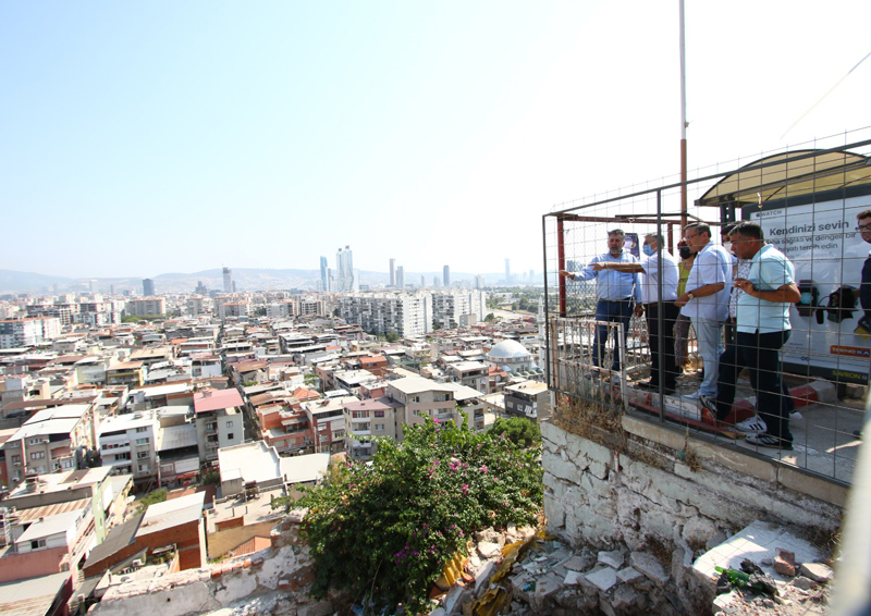 Başkan Sandal: Girmedik sokak, dokunmadığımız insan kalmayacak